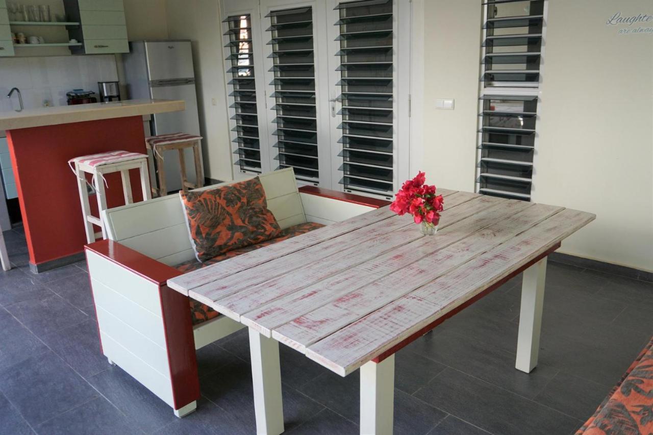 Barber Don Genaro Apartments מראה חיצוני תמונה
